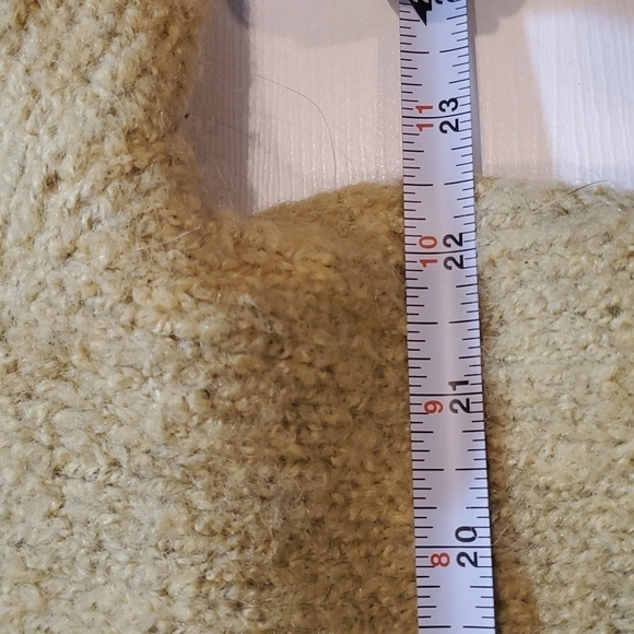 NEW Nasty Gal Collection Ruched Drawstring Sleeve V Neck Sweater Sz S - Picture 8 of 9